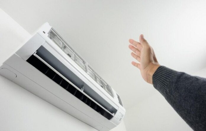 phai-thay-dieu-hoa-3-lan-toi-moi