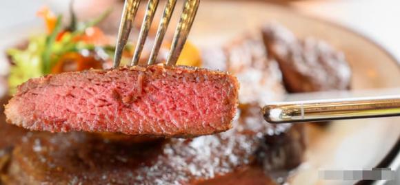 món ăn chứa nhiều kí sinh trùng