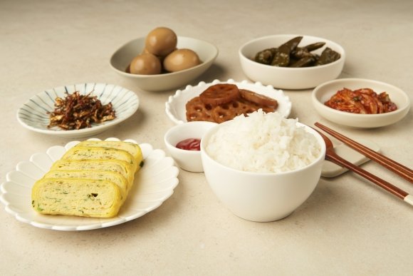 Bác sĩ Nhật giảm 12kg nhờ ăn cơm ba bữa một ngày: "Low-carb cực đoan không phải là câu trả lời" - Ảnh 1.